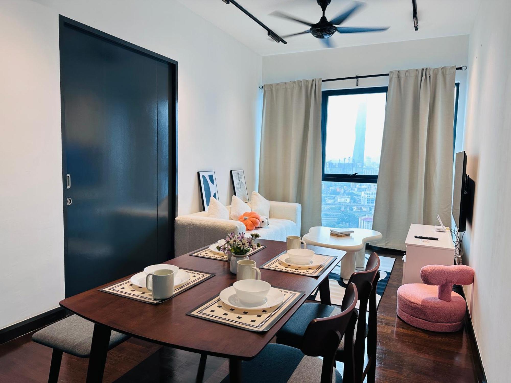 V Suites-27 Apartment